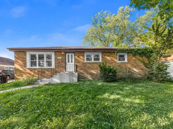 3910 212th Pl, Chicago, IL 60443