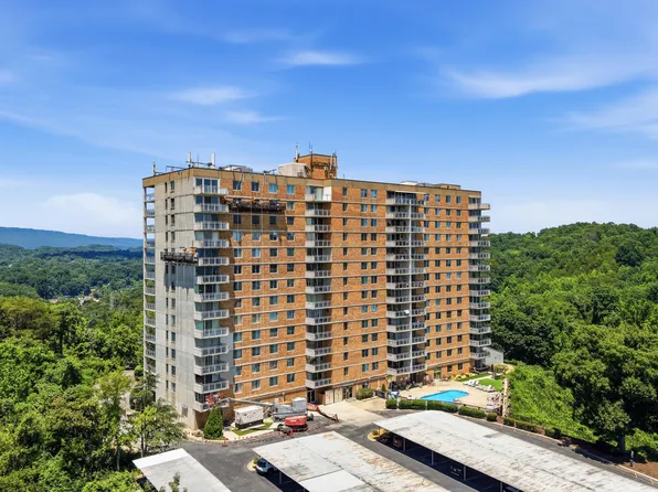1131 Stringers Ridge Rd, Chattanooga, TN 37405