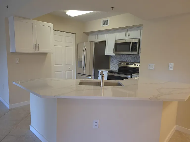 3608 NW Adriatic Ln #6-108 — Photo 12