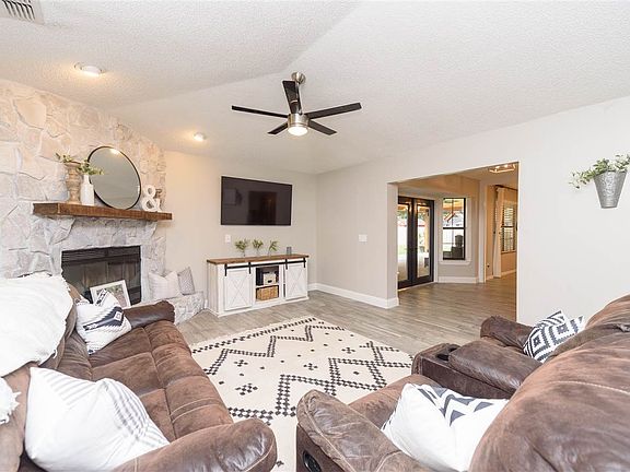 5th image of 4210 Wicks Ln