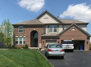 4054 Diana Ct, Carpentersville, IL 60110