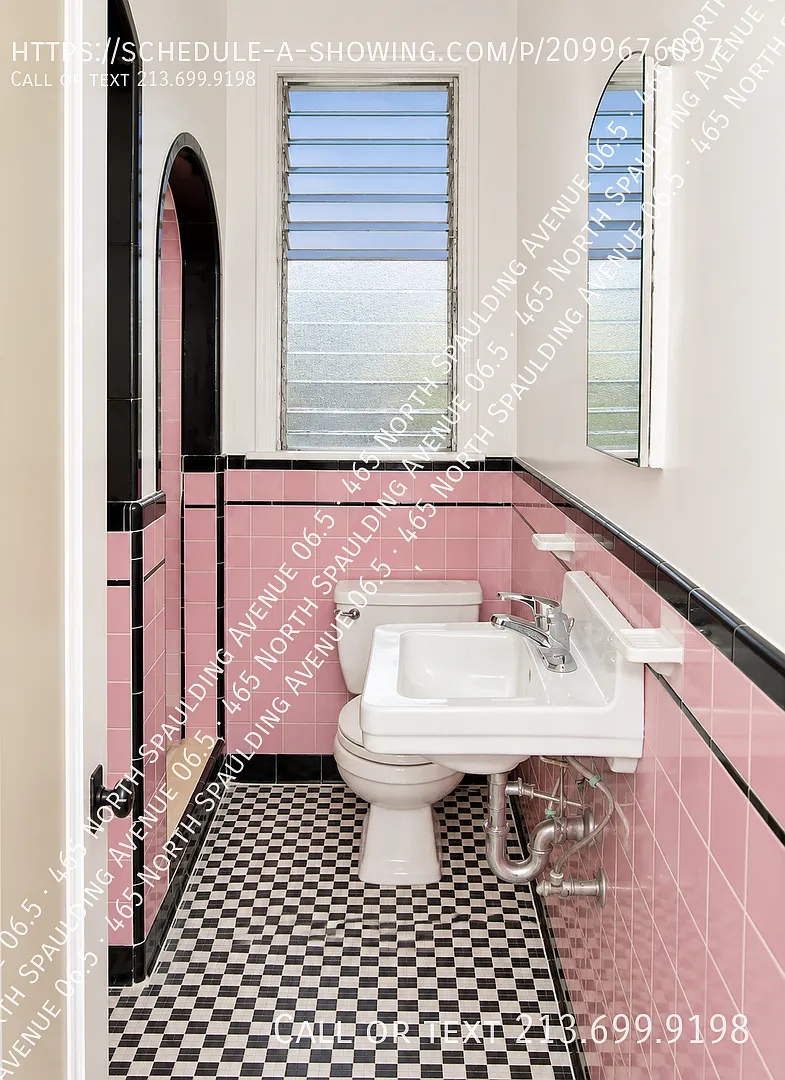 $0 Security Deposit-Fairfax District Upper Studio With Private Sundeck | 1 Bath — Photo 3