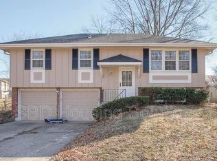 1913 Plymouth Rd, Independence, MO 64058