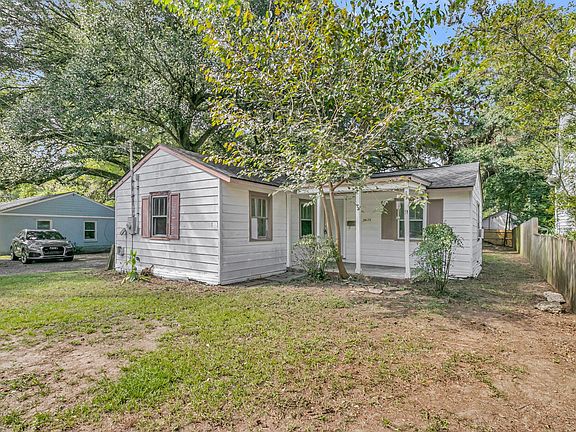 3rd image of 5039 Alpha St
