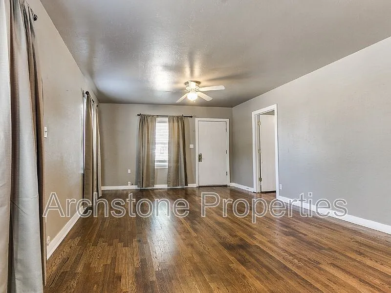 2 bed, 1.0 bath, 1066 sqft, $1,500 — Photo 3