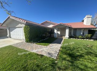 3651 W Avenue J5, Lancaster, CA 93536