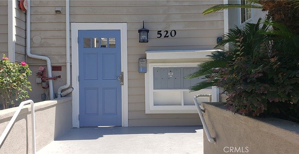 1st image of 520 E Cedar Ave