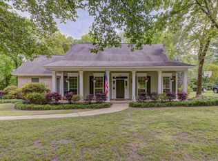 120 Woodstone Dr, Vicksburg, MS 39183