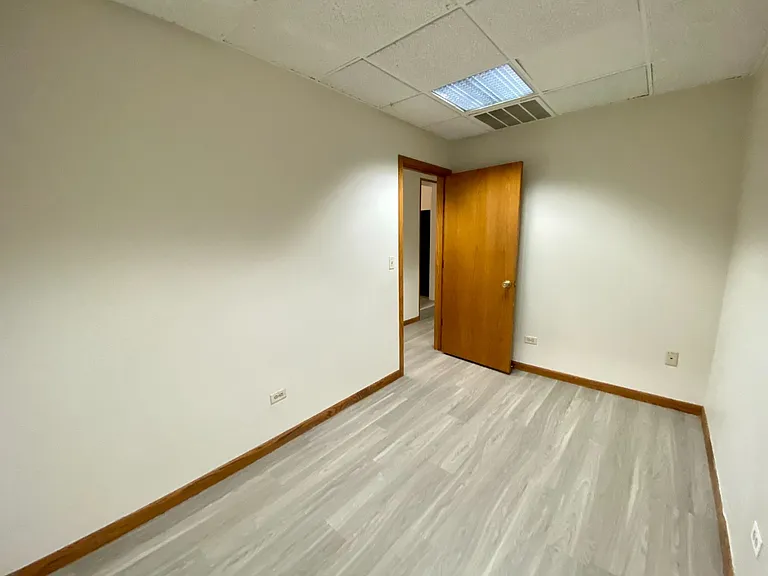 1452 N Marion St — Photo 19