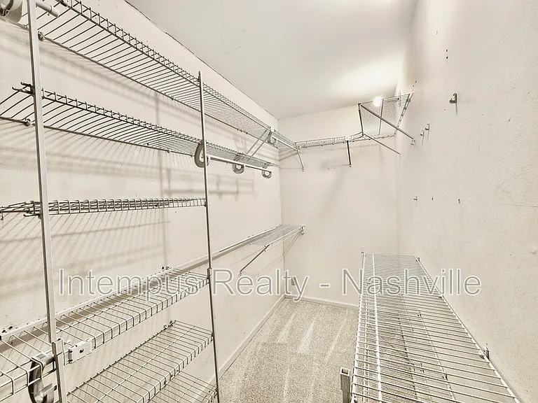 8124 Devens Dr — Photo 50