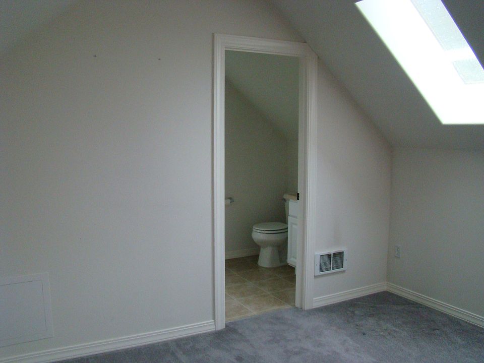 2nd image of 11630 36th St SE