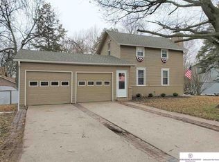 739 W 6th St, Wahoo, NE 68066