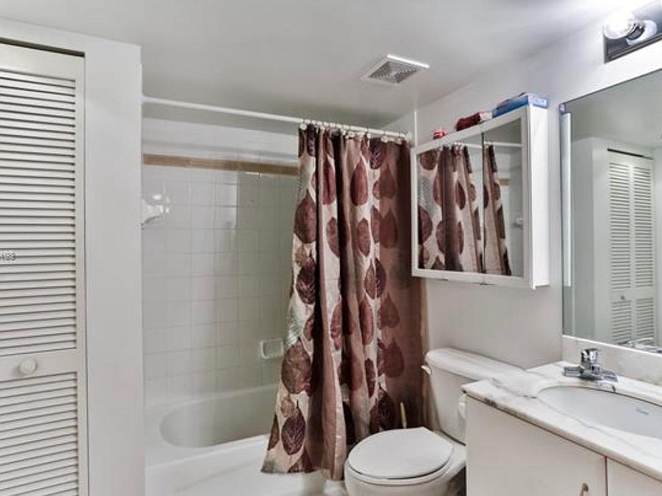 1st image of 1200 Brickell Bay Dr APT 3920