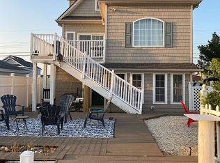 101 Playhouse Rd, Tuckerton, NJ 08087