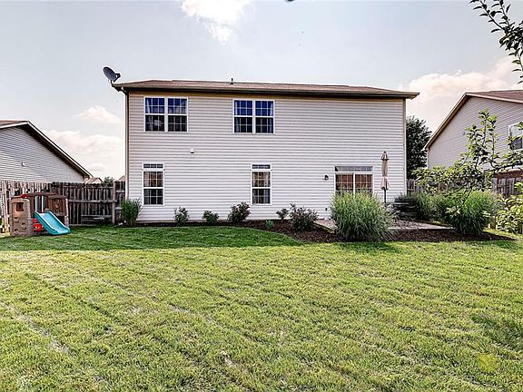 4th image of 226 Jewell Ln