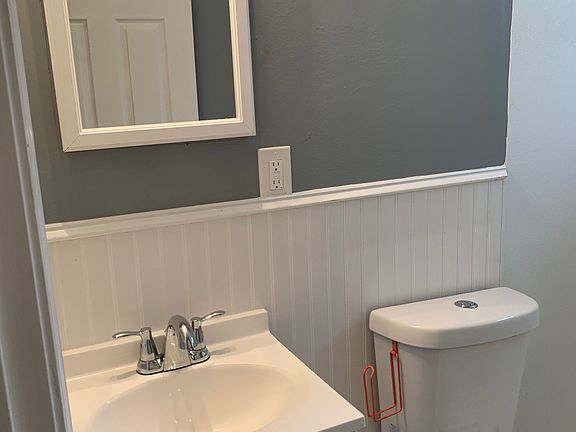 4th image of 8630 Burton Ave #8