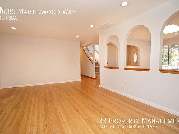 2nd image of 10685 Martinwood Way