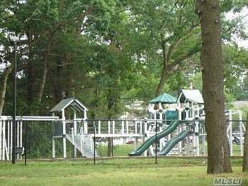 2nd image of 209 Lake Point Cir