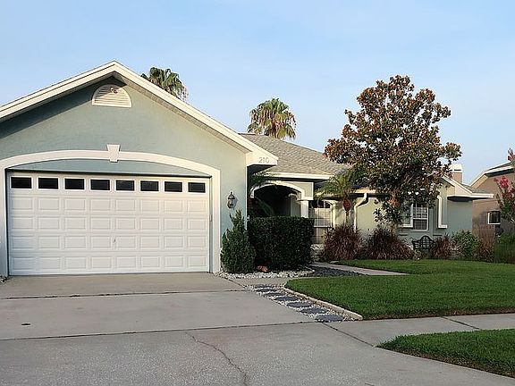 3rd image of 210 Water View Ct