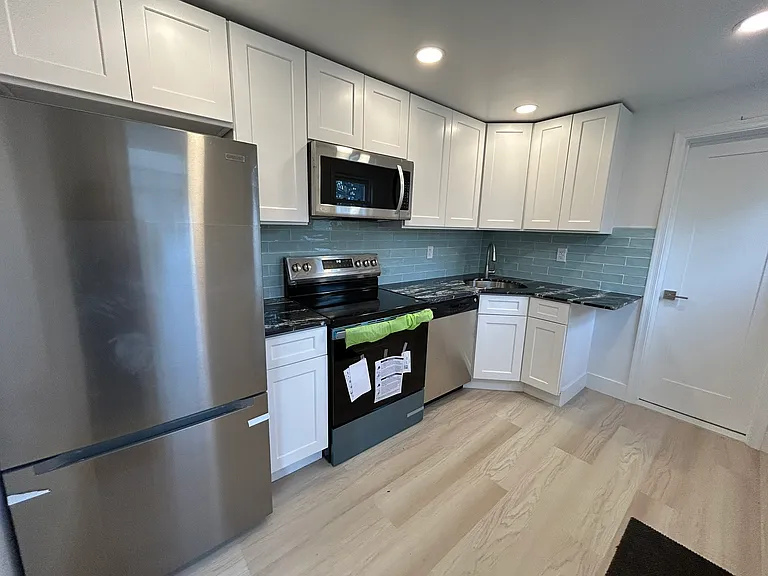 175-177 Prospect St #175-1 — Photo 3
