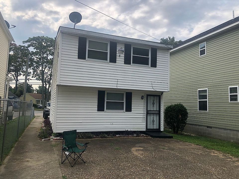2nd image of 3113 Shell Rd