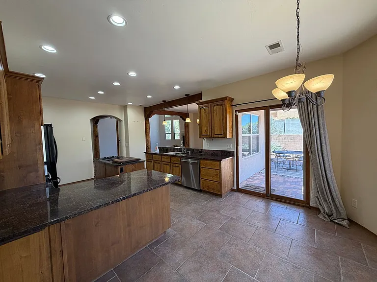 6323 Pima Pl NW — Photo 40