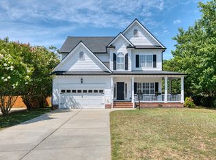 1941 N Bryson Ct, Fuquay Varina, NC 27526
