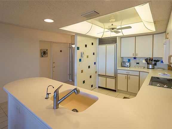 5th image of 1380 Gulf Blvd APT 807