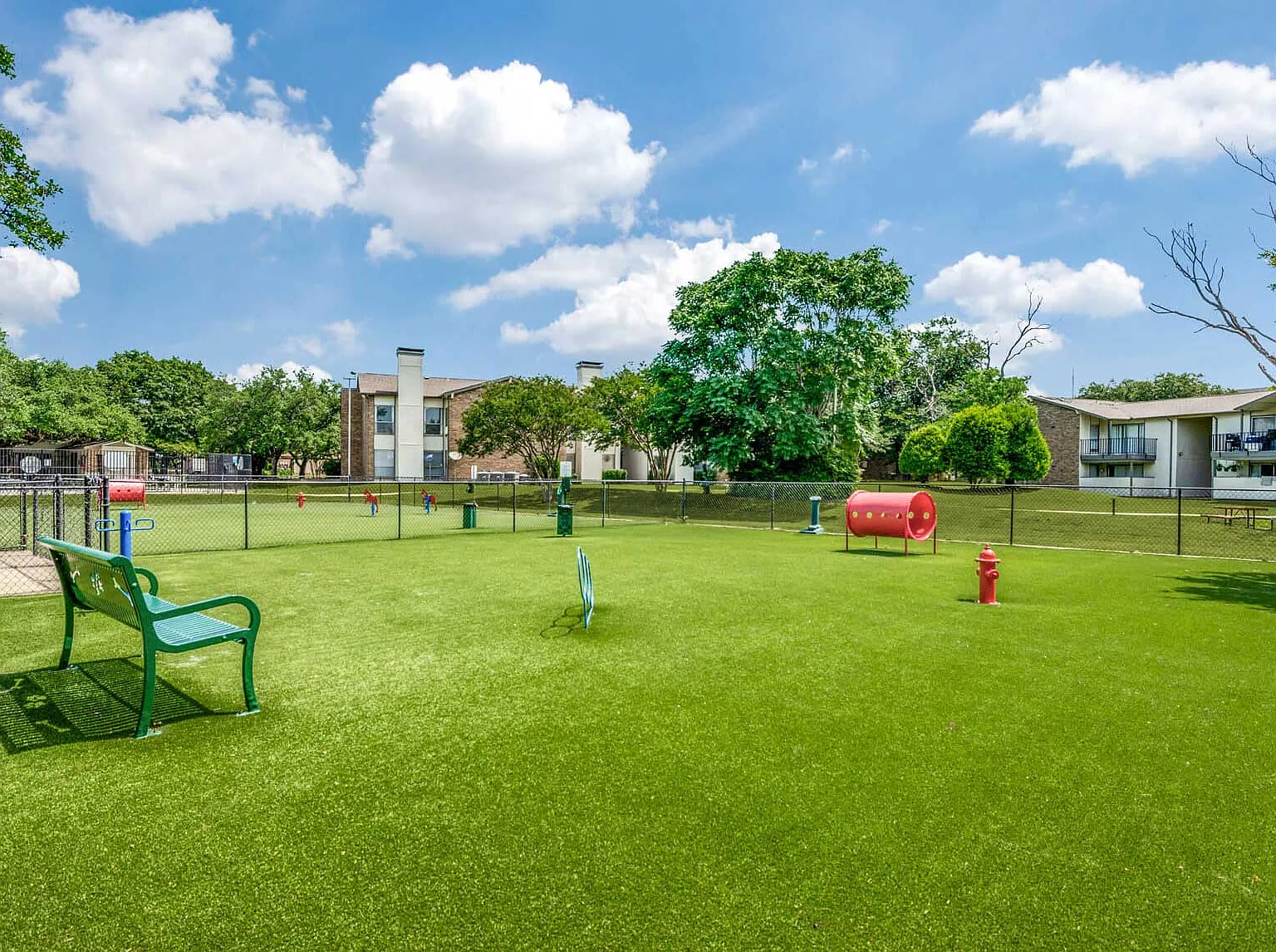 Addison Apartments at the Park — Photo 3