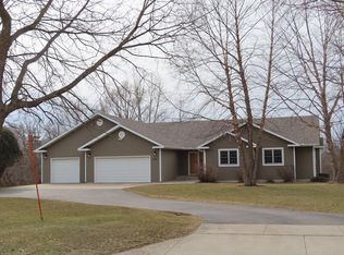 1426 N Carolina Ave, Mason City, IA 50401