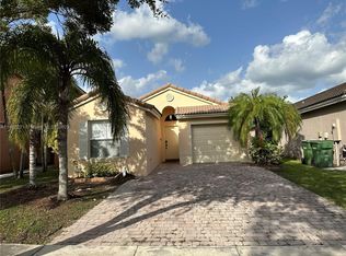 1041 SE 20th Rd, Homestead, FL 33035