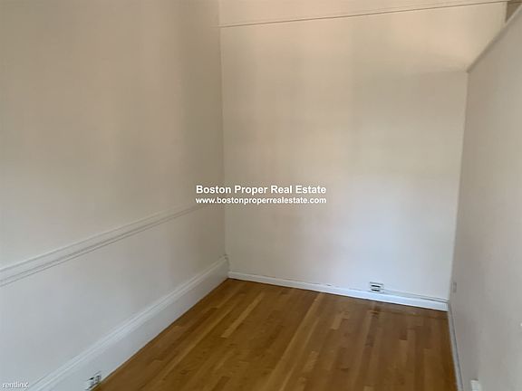 11 Marlborough #42 Boston - Back Bay Unit Photo 5 (1)