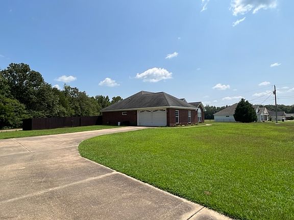 2nd image of 6504 Wolfe Rd