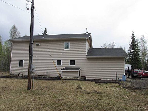 3rd image of 3995 Lucy Ct
