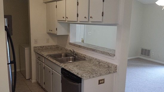 4th image of 12709 Daybreak Cir