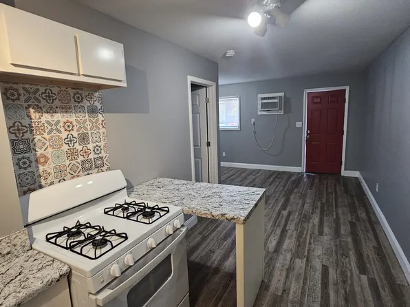 4607 E Nettleton Ave #6, Jonesboro, AR 72401