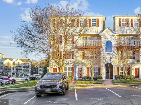 21866 Railway Ter, Sterling, VA 20166