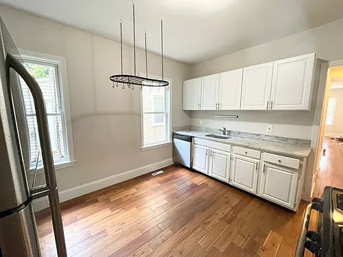26 Taft St #3L Photo 1