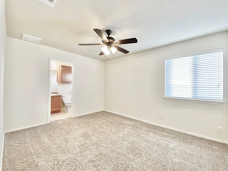 18524 Mammoth Cave Blvd #2 — Photo 19