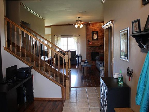 3rd image of 540 SW 156th Ct