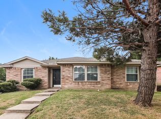 2712 Tranquil Way, Dallas, TX 75237