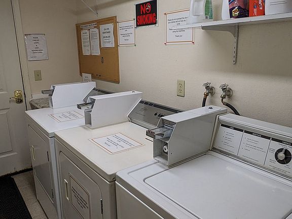 3rd image of 4039 SE Holgate Blvd APT 3