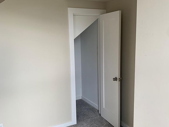 4th image of 3653 24th St APT 8