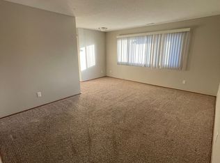 1125 Dixon Dr APT 5, Waterloo, IA 50701