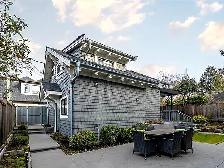 3407 W 33rd Ave — Photo 10