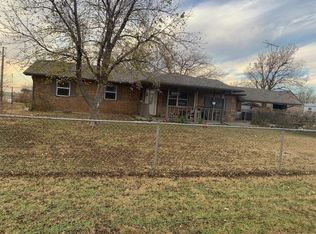 207 E Albert Oney Ave, Albert, OK 73001