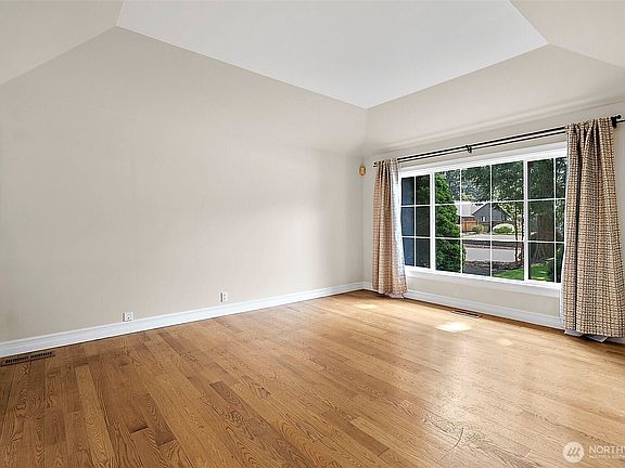 4th image of 21418 SE 292nd Place