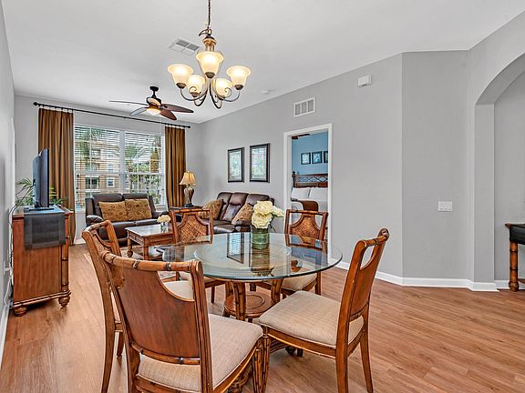 5th image of 4862 Cayview Ave Unit 210