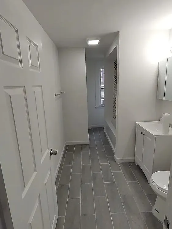 4 bed, 1350 sqft, $2,500 — Photo 1
