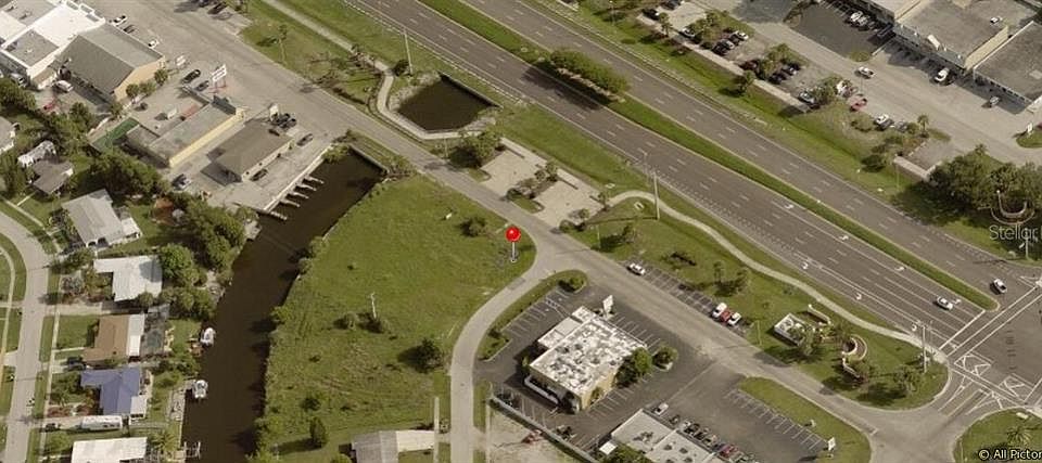 1st image of 3871 Tamiami Trl